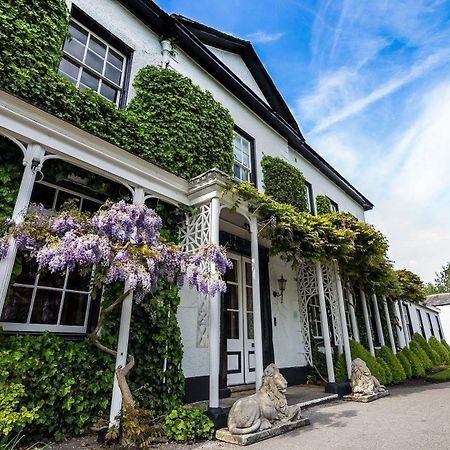 Statham Lodge Hotel Warrington Bagian luar foto