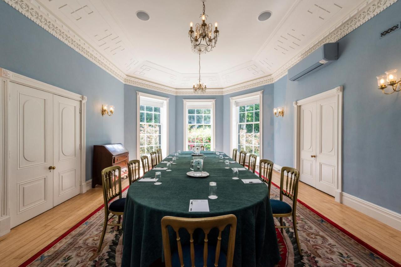 Statham Lodge Hotel Warrington Bagian luar foto